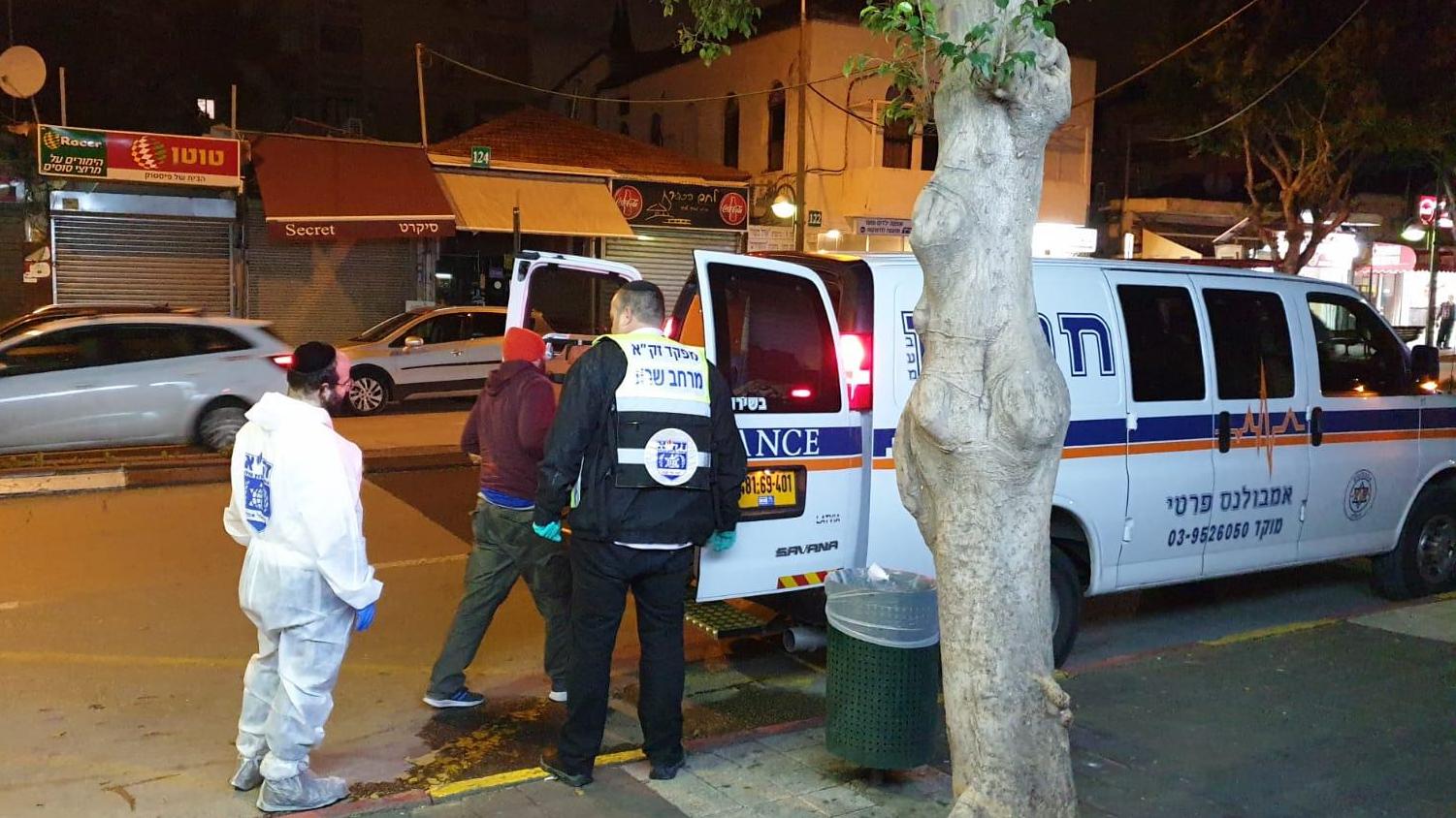 צילום: דוברות זק״א מזעזע: גופת גבר ערירי כבן 90 נמצאה במצב ריקבון בכפר סבא