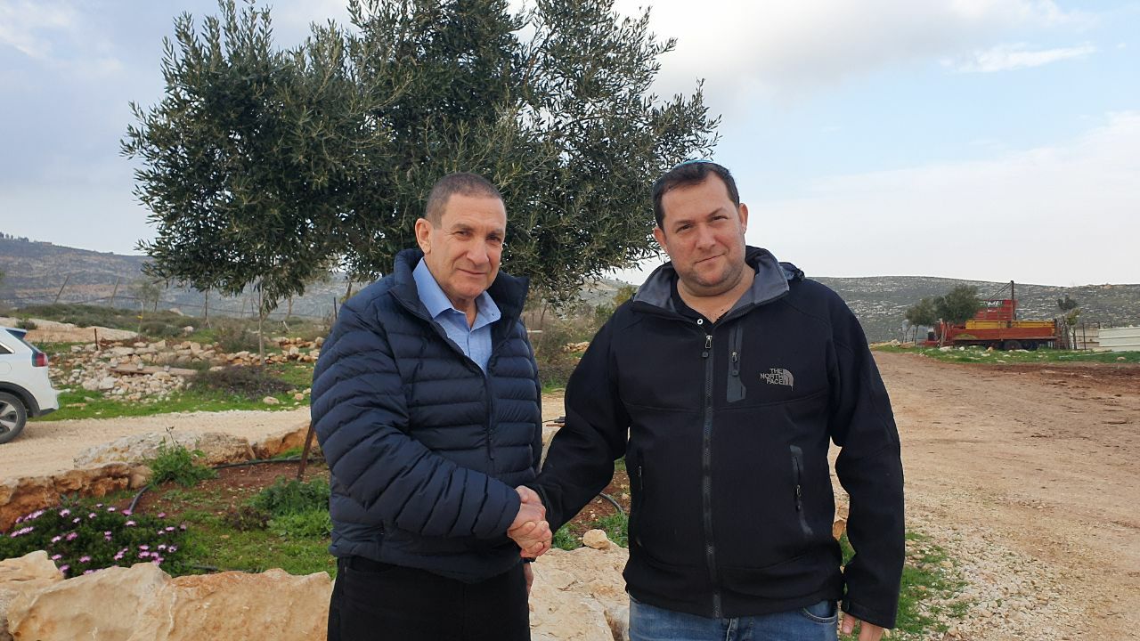 צילום: רועי חדי יו"ר חברת חשמל בשומרון: "מכינים את תשתיות החשמל ביו"ש גם בהתאם לתוכנית המאה"