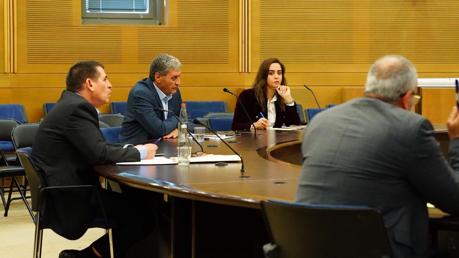 צילום: עדינה ולדמן, דוברות הכנסת נציגת משרד הבריאות בוועדת הקורונה: