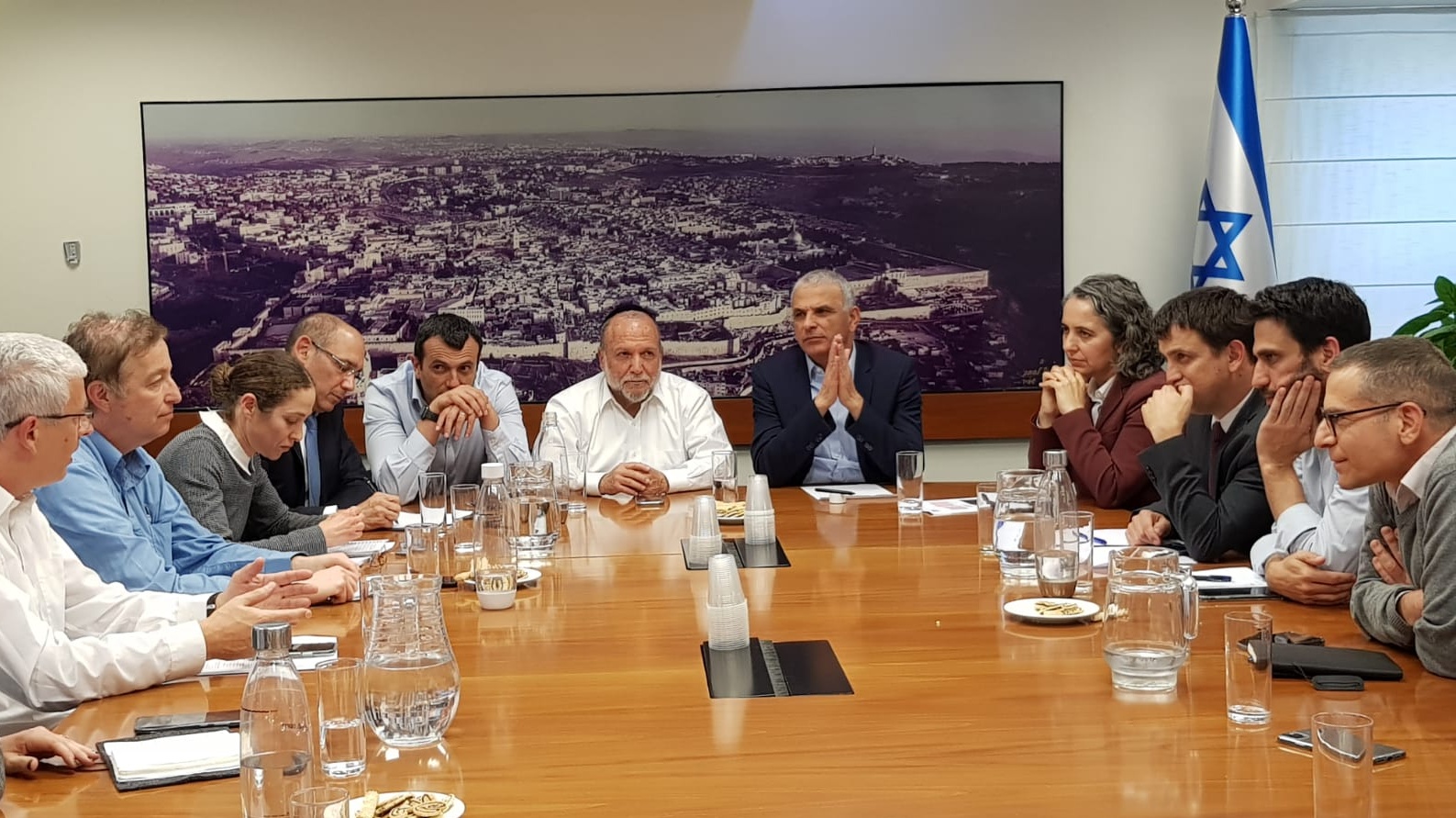 עקב השפעות הקורונה – משרד האוצר פותח מסלול מיוחד להלוואות לעסקים קטנים ובינוניים
