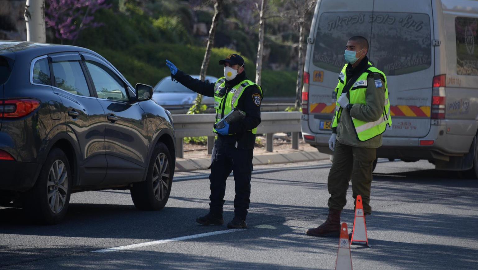 צילום: דוברות המשטרה קבינט הקורונה קבע: עוצר לילי החל מיום רביעי הקרוב