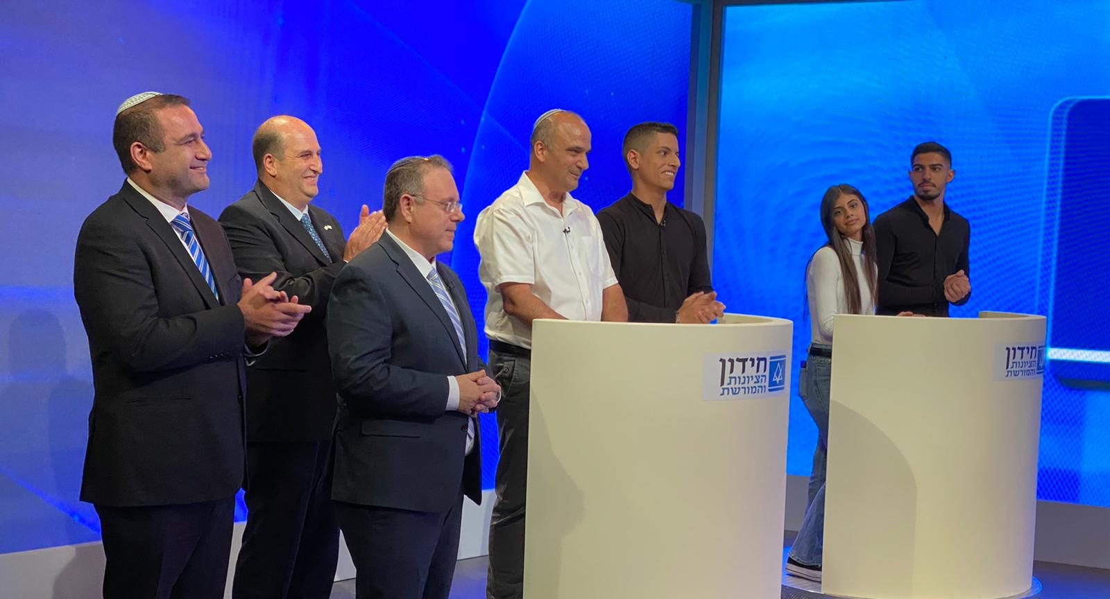 צילום: המועצה הציונית בישראל זוכי חידון הציונות והמורשת למשפחות 2020: משפחות נדב, דמרי ואטיאס מבית שמש