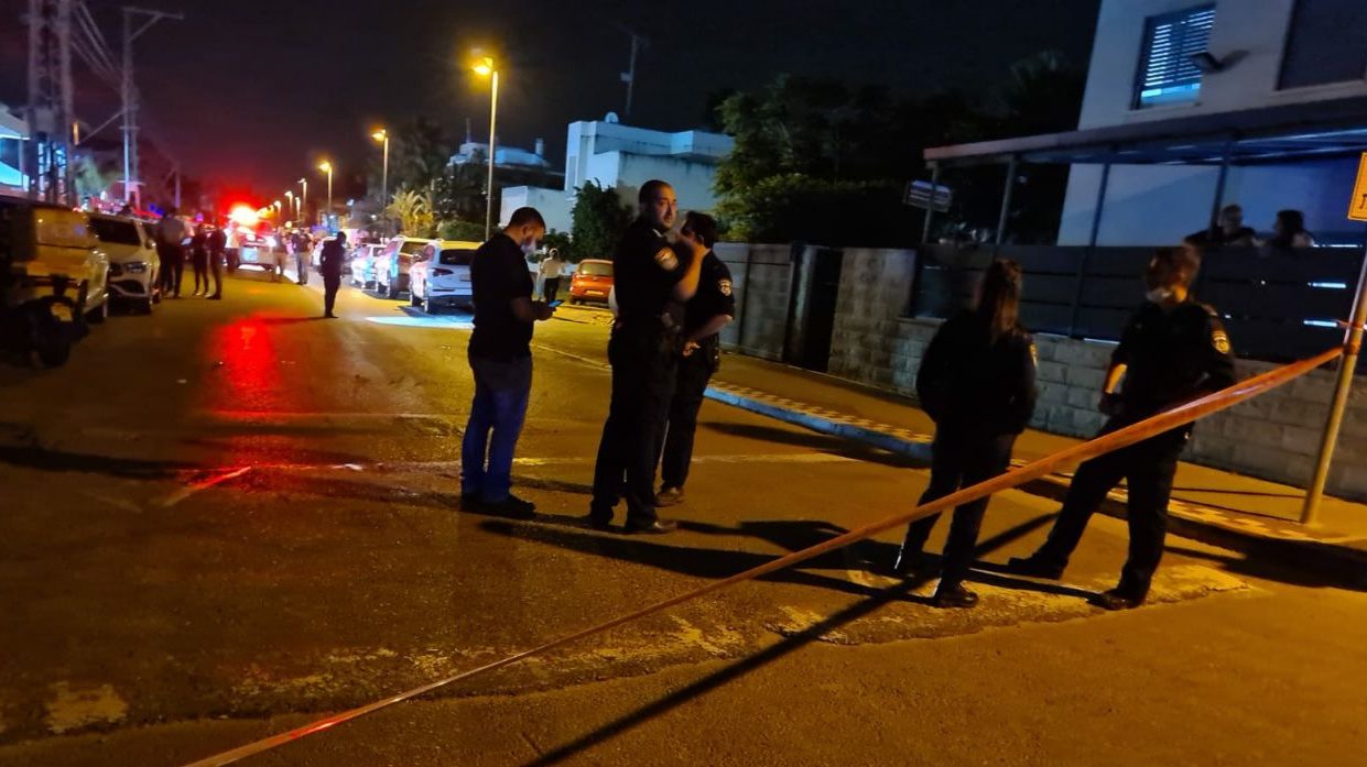 צילום: דוברות המשטרה חשד לרצח בקריית אתא: נקבע מותו של צעיר שנפצע אנושות מירי בעיר
