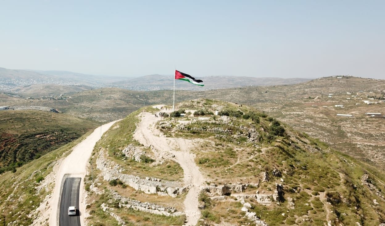 צילום: שומרים על הנצח הרשות ממשיכה בהרס המבצר החשמונאי | דגן: