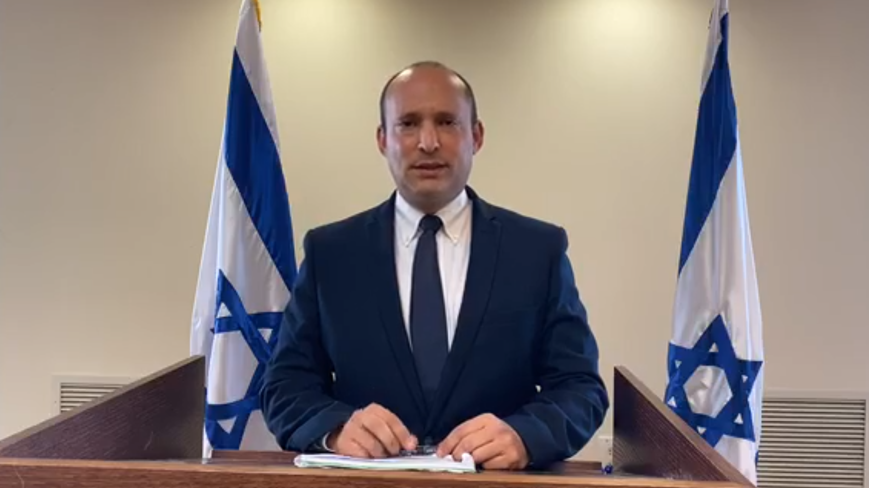 בנט: