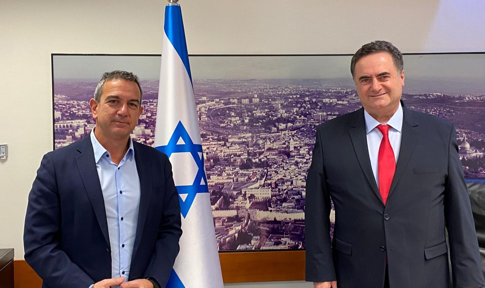 להגברת התחרות והפחתת הרגולציה: יוקם צוות מיוחד לאוצר ולתעשיינים