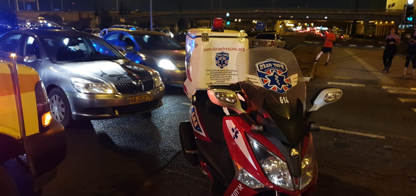 צילום: דוברות איחוד הצלה רוכב אופנוע נפצע בינוני בתאונה בסמוך למחלף ראשונים