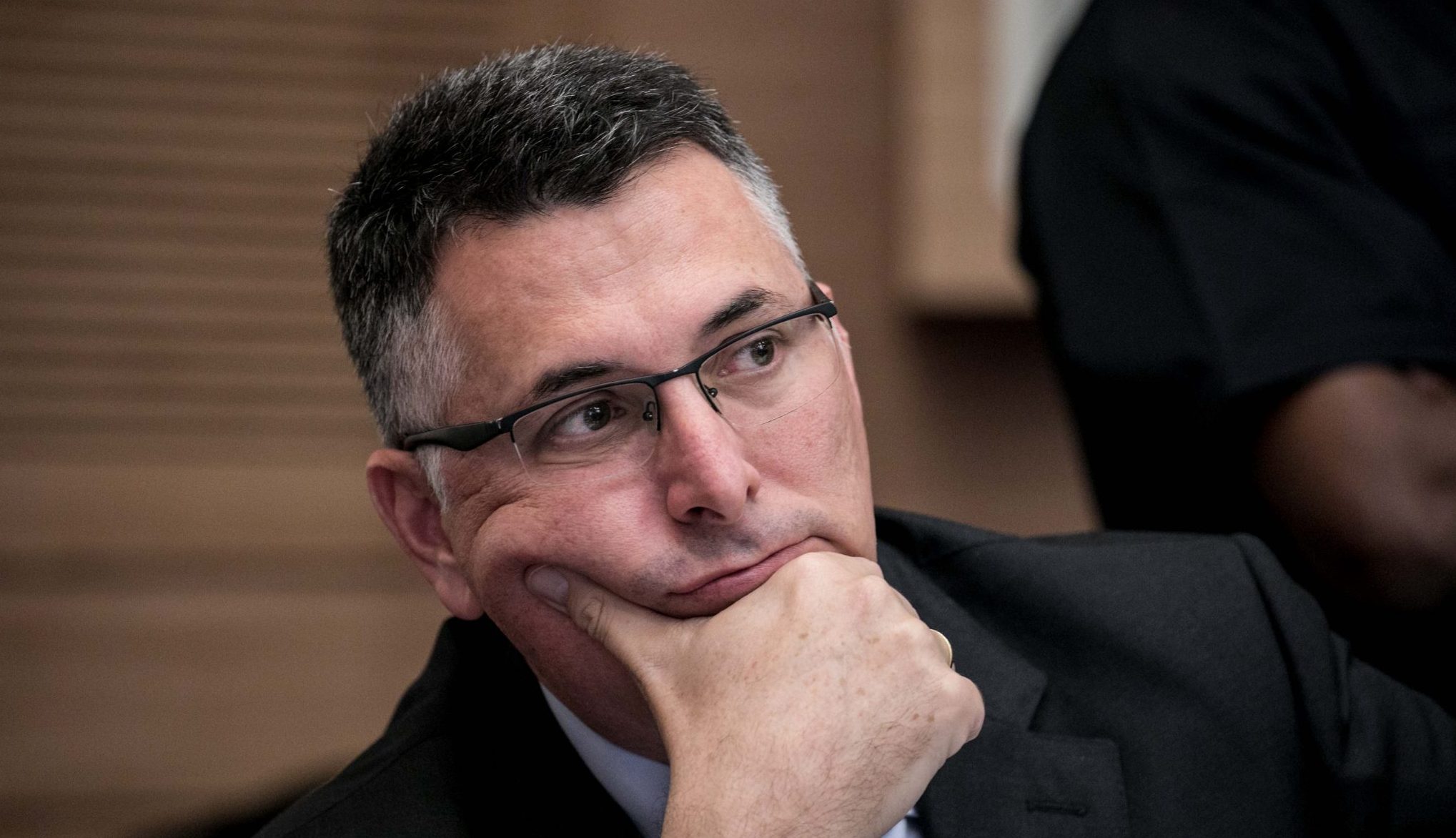 צילום: אוליבייה פיטוסי, פלאש 90 גדעון סער שהתפטר מוועדת חוקה: ״לא יכולתי לתמוך בהגבלת העסקים הקטנים בשעה שהתקהלות של עד עשרה אנשים אפשרית״
