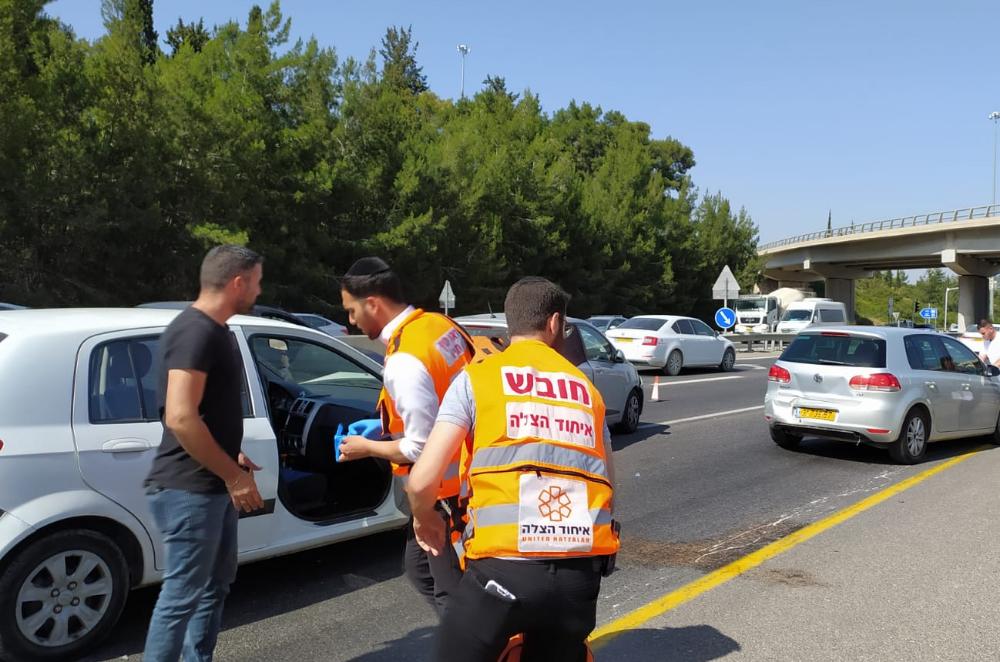 צילום: איחוד הצלה חריש פצועה קשה ושני פצועים קל בתאונה בצומת ביל