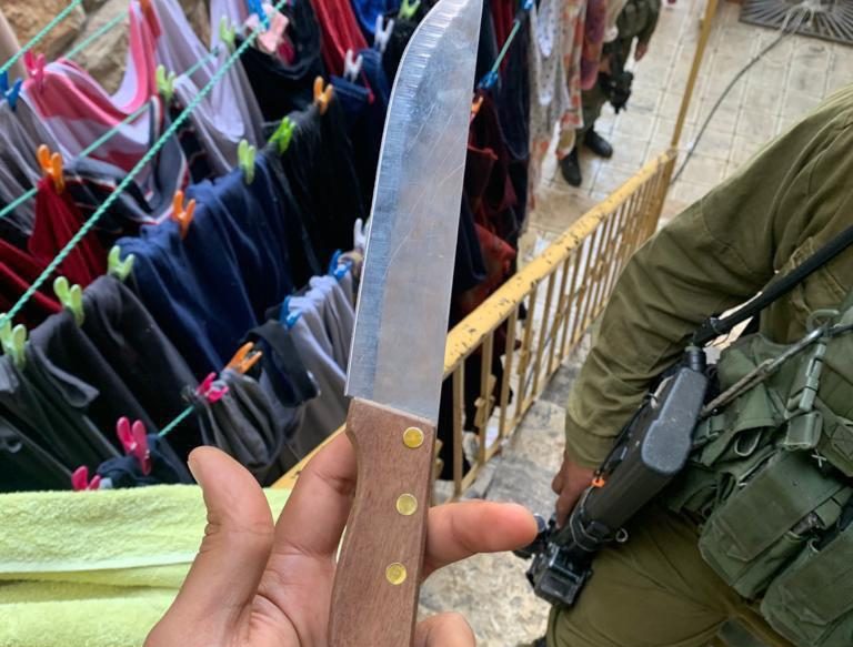צילום: חדשות בטחון שדה כוחותינו עצרו מחבל שזרק סכין לעבר גן משחקים בחברון