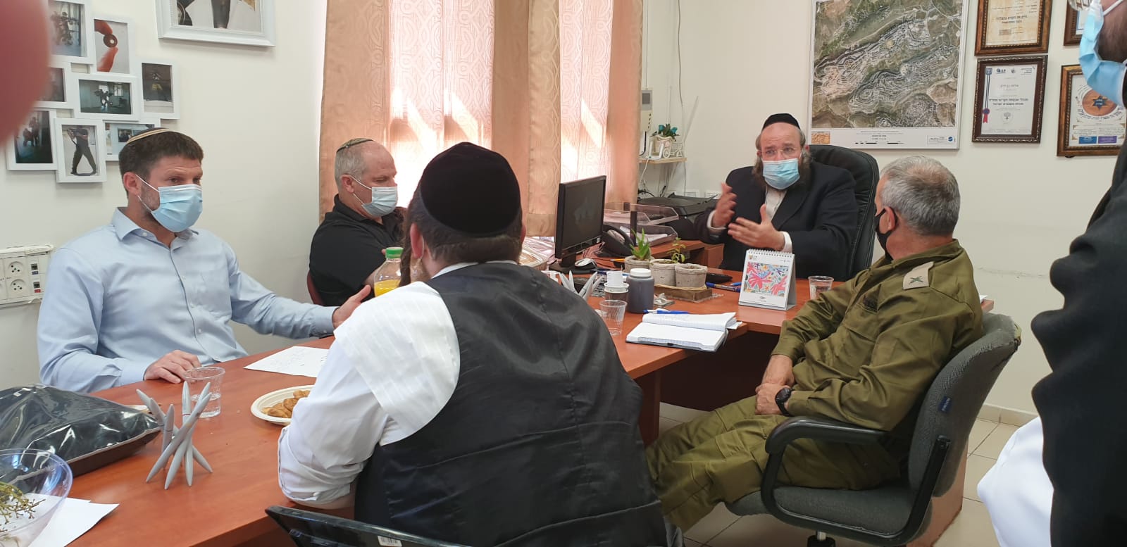 סמוטריץ' הזכיר שנית: מוכן לשמש כפרויקטור למגזר החרדי בתקופת הקורונה