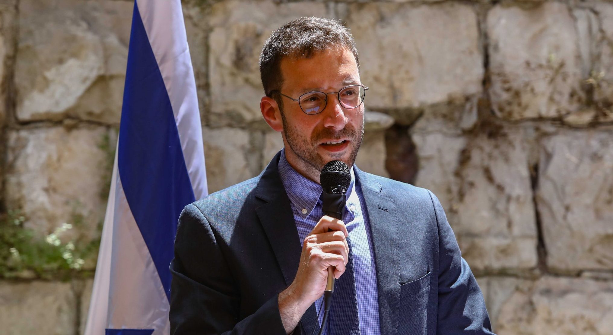 צילום: שלומי כהן, פלאש 90 איציק שמולי הודיע: לא אתמודד על ראשות העבודה