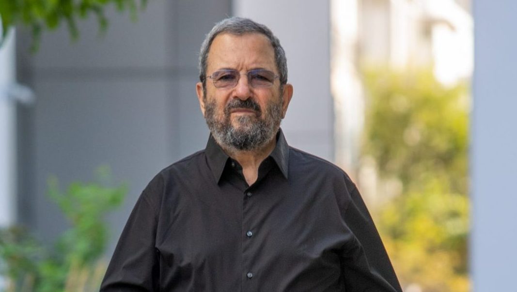 צילום: יוסי אלוני, פלאש 90 עיתונאית, שפחת מין לשעבר וכותבת הספר על ג׳פרי אפשטיין: ״אהוד ברק צריך להחקר״