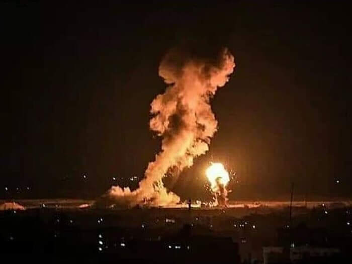 Photo: réseaux arabes Rapport: dix personnes tuées dans l'attaque israélienne contre la Syrie, y compris des civils iraniens