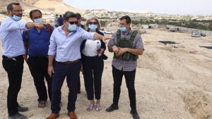 השר אקוניס בביקור בבנימין: "מורשתו של עם ישראל עוברת כאן – נקדם ונחזק את האיזור״