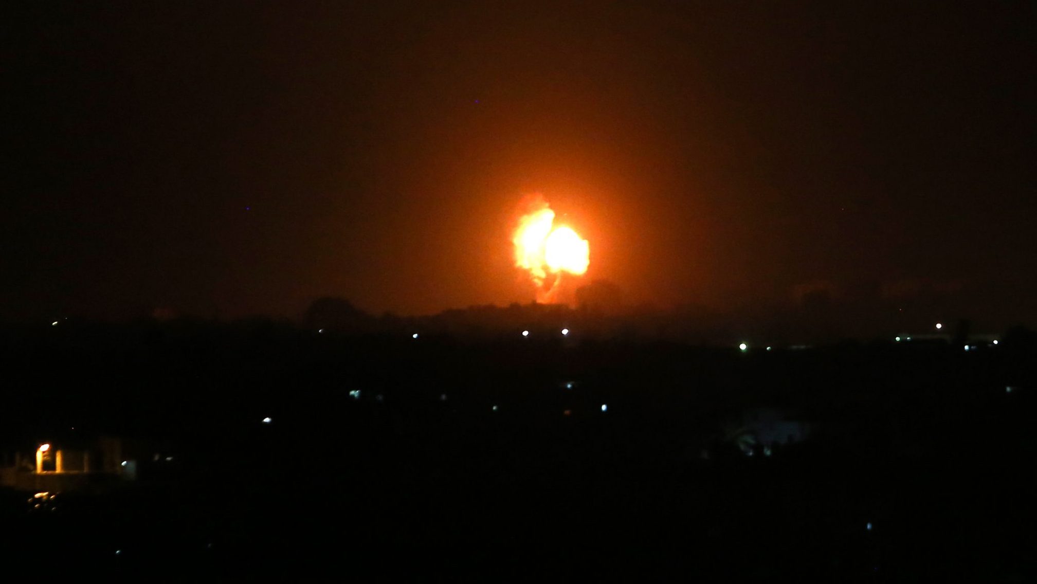 צילום: עבד רחים חטיב, פלאש 90 בתגובה לירי הרקטה לעבר ארצנו: כוחותינו מחיל האוויר תקפו מטרות טרור של חמאס בשטח הרצועה