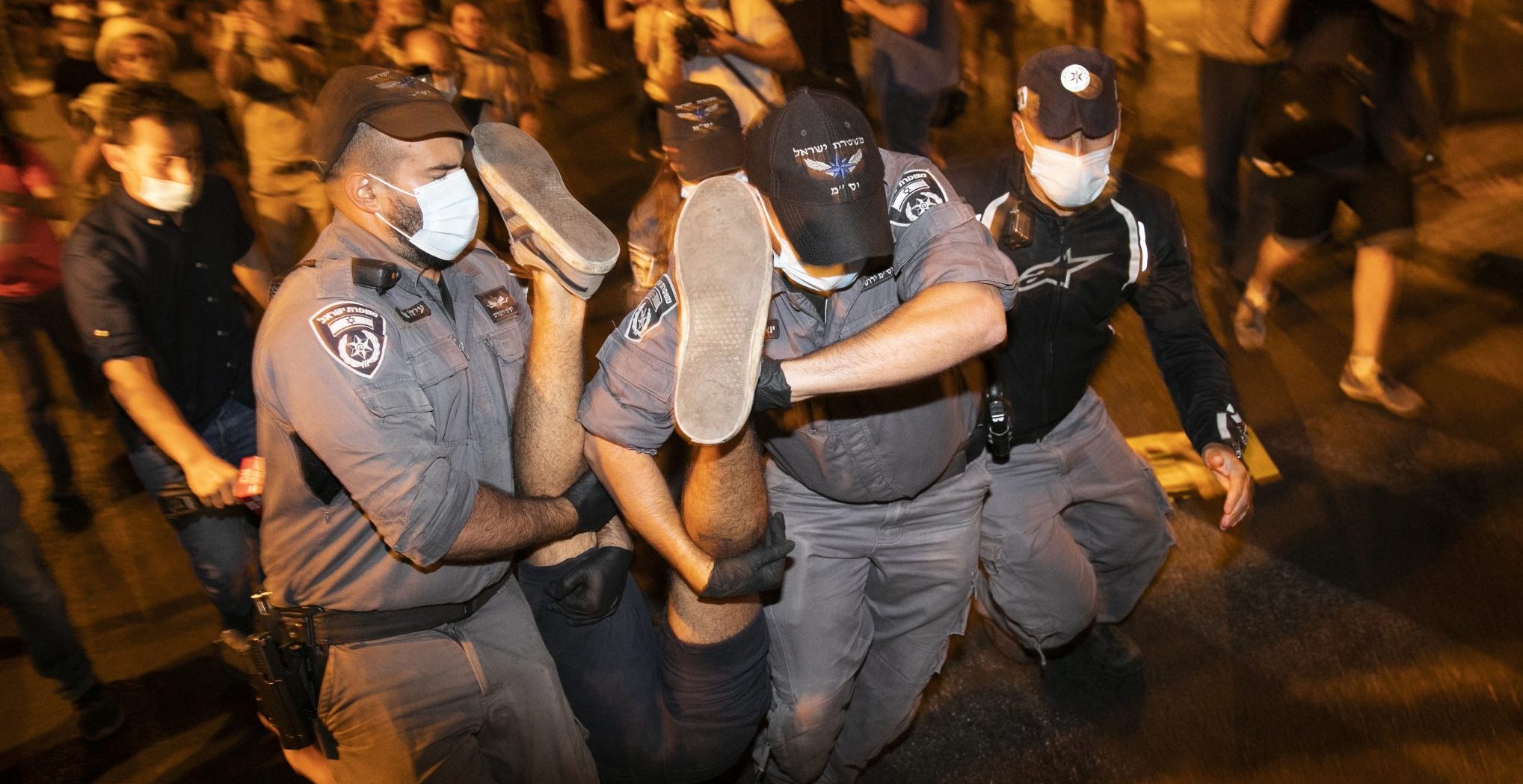 צילום: אוליבייה פיטוסי, פלאש 90 מחאות השמאל בירושלים | שלושה מפגינים יובאו לדיון בהארכת מעצרם בפני בית משפט השלום