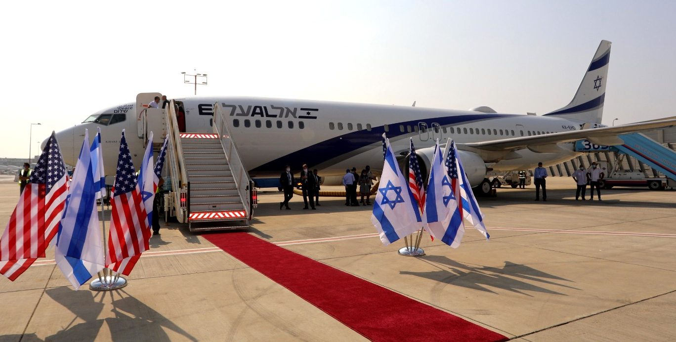 צילום: דוברות אל על תם הביקור ההיסטורי: המשלחת הישראלית המריאה בחזרה מהאמירויות