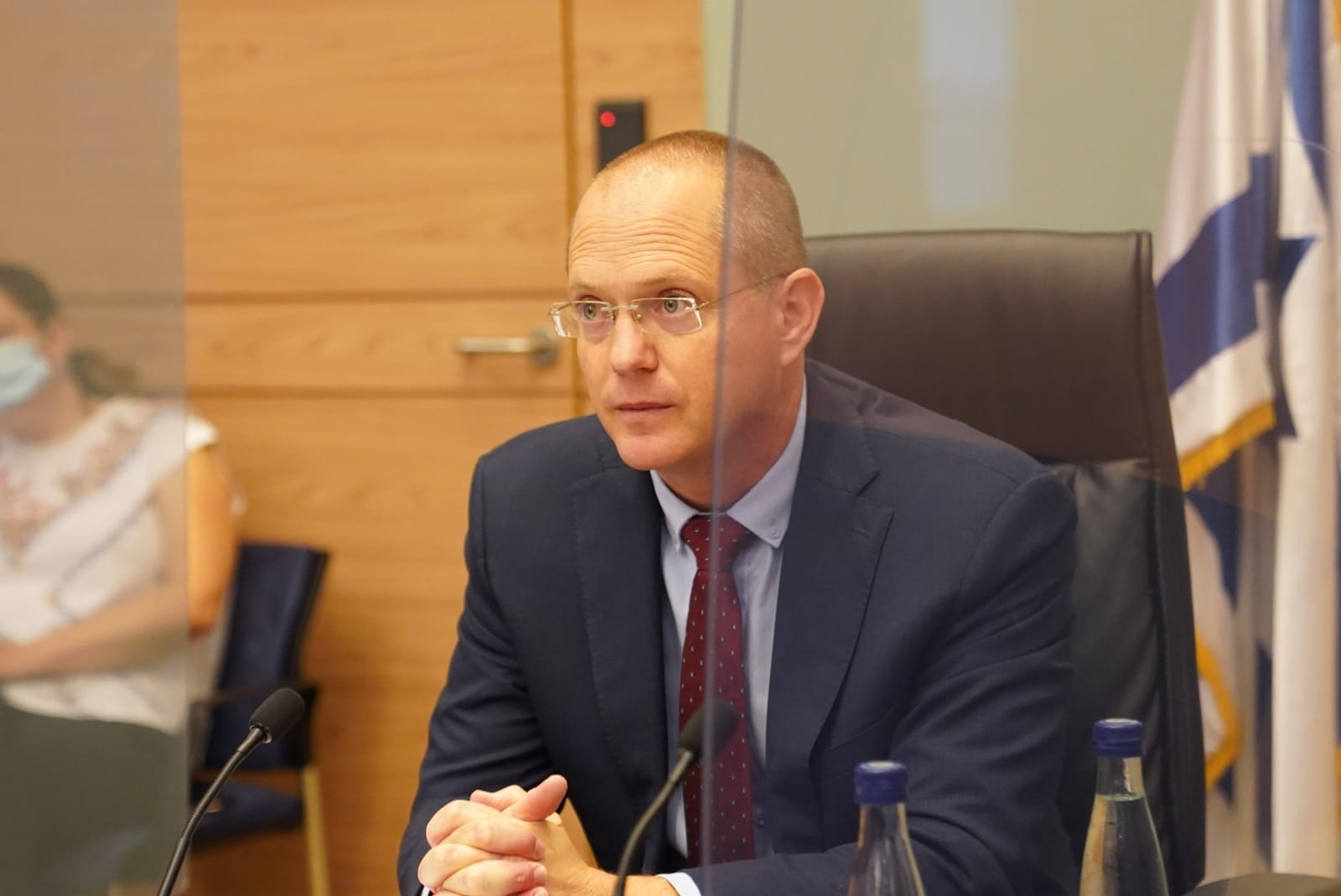 צילום: שמוליק גרוסמן, דובר הוועדה במפלגה שהרסה את המדינה ממשיכים לקשקש | תראו מה כתב עודד פורר
