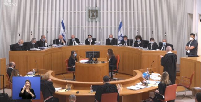 צילום: לע שידור חי: החל הדיון בעתירות נגד כהונת ראש ממשלה חליפי