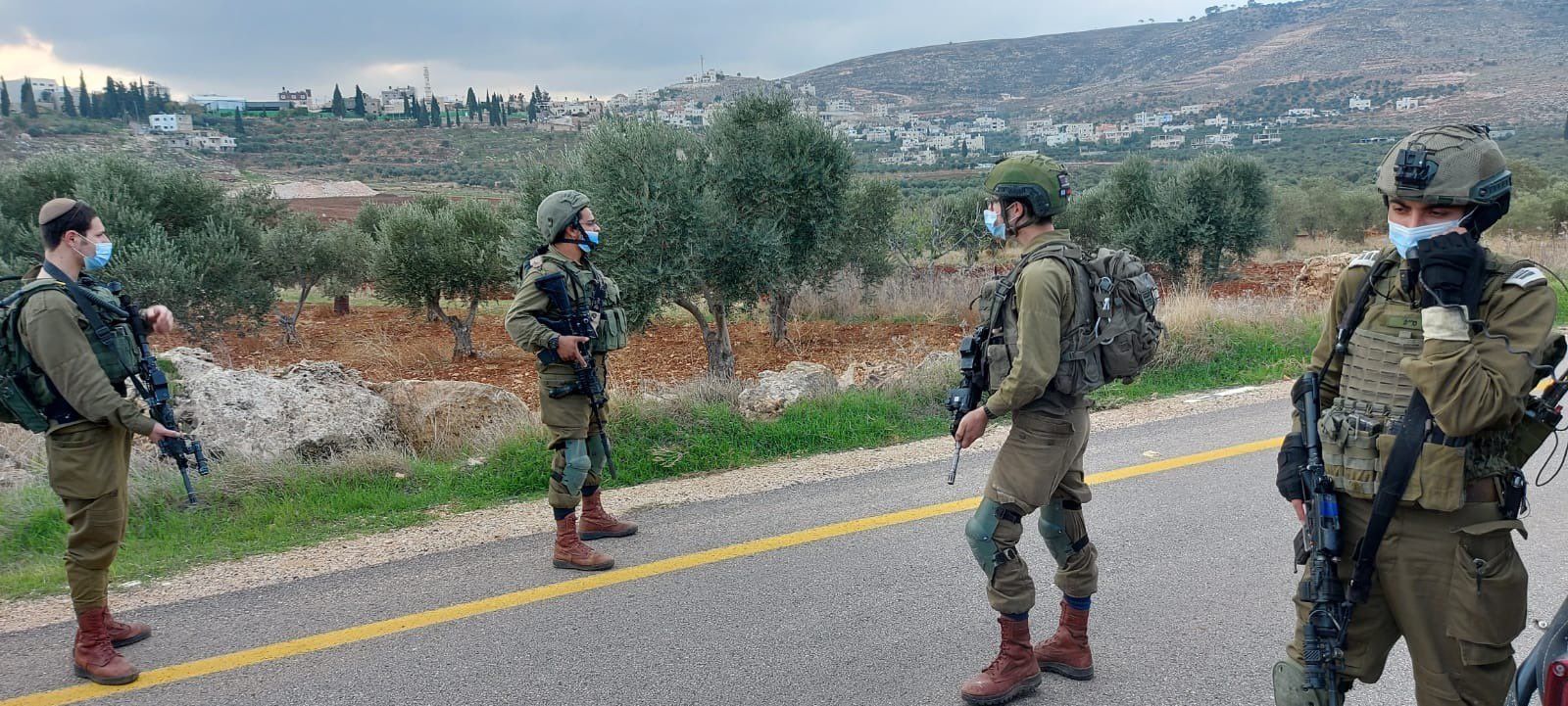צילום: דובר צה סוכל פיגוע בבנימין: שני מטעני חבלה שהונחו כדי לפגוע בחיילים אותרו ונוטרלו