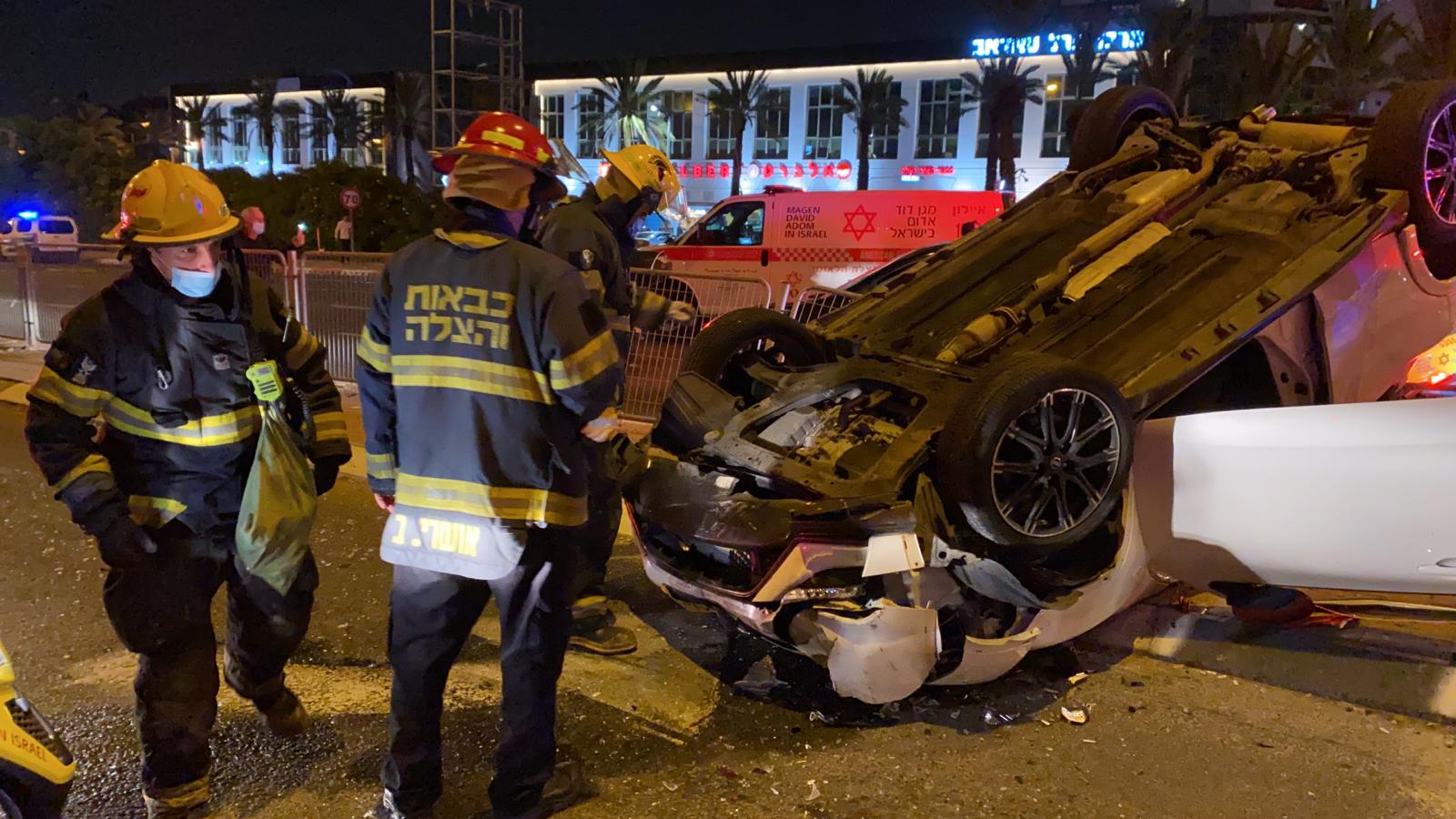 צילום: דוברות מד חמישה פצועים בתאונה סמוך לצומת ישי, בהם פעוט בן שנתיים ותינוקת בת שנה