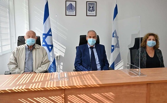 צילום: אריאל חרמוני, משרד הביטחון חברי וועדת הבדיקה לפרשת הצוללות הודיעו על התפטרותם