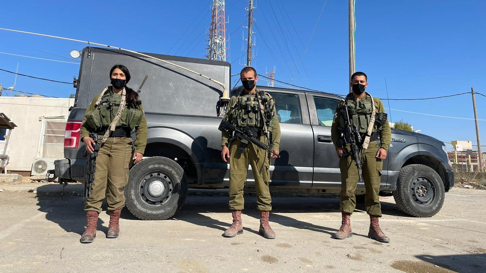 צילום: דובר צה״ל ס׳ מפקד פלוגה מבצעית בגדוד קרקל: ״גאה בכוח שלי שהצליח לסכל שתי הברחות במהלך הלילה״