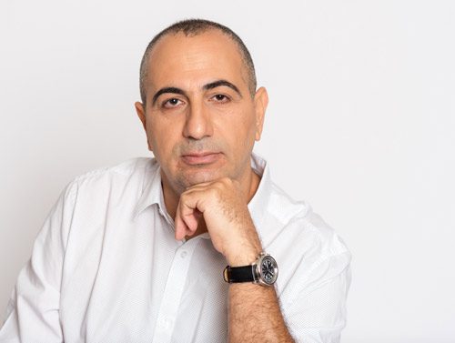 צילום: דני כתרי, אבנר אברהם
איש המוסד לשעבר מציג: 'נשים מרצות אונליין'