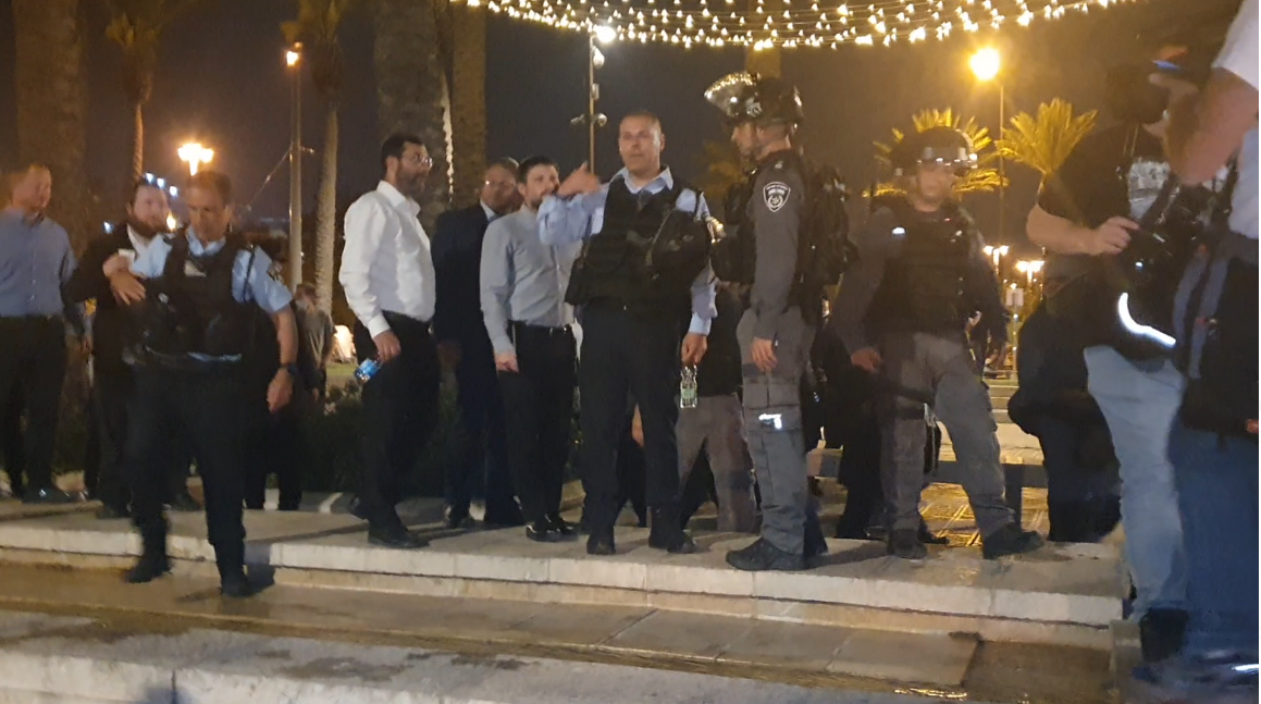 צילום: ידידיה אפשטיין אשה נפצעה מאבנים בשמעון הצדיק בירושלים. בן גביר: