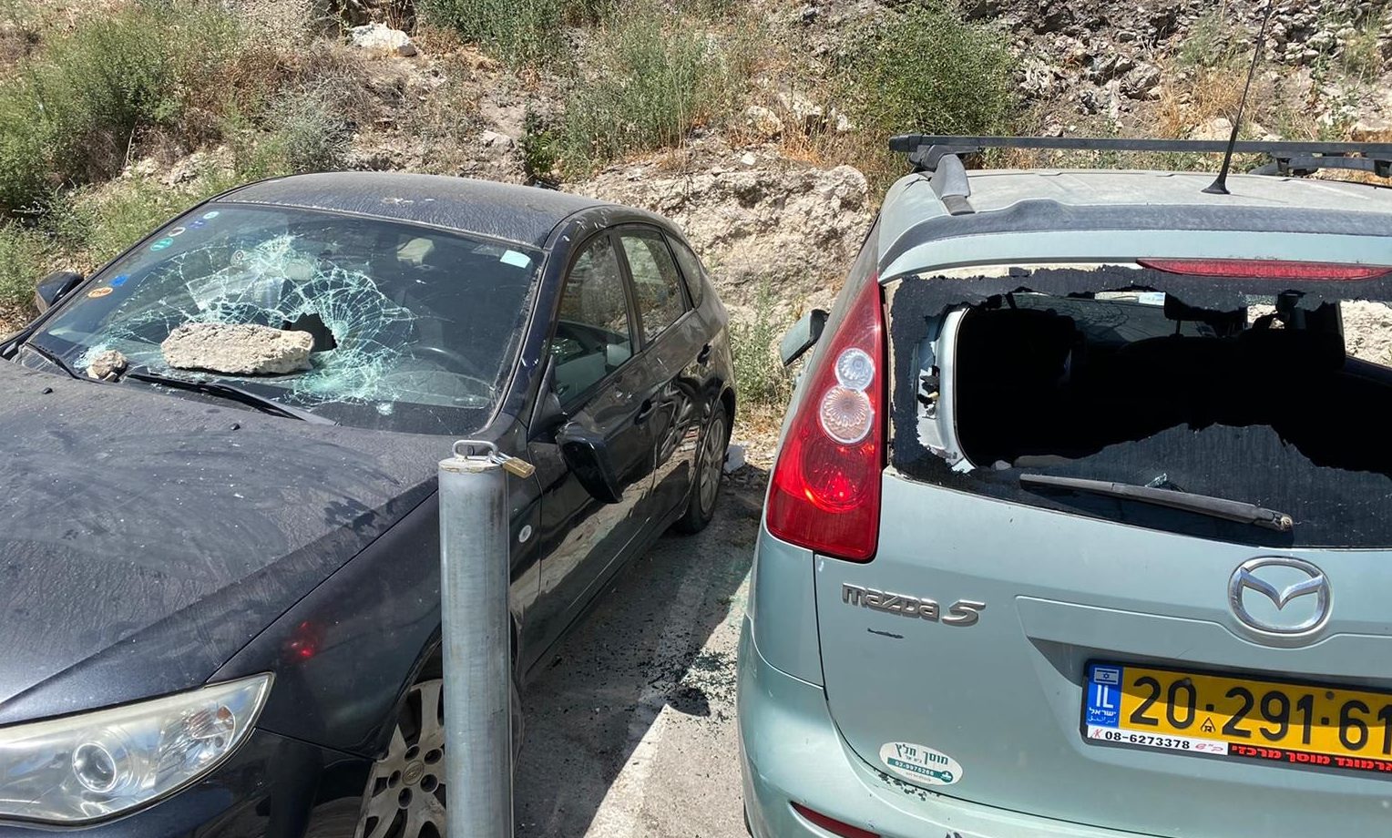 צילום: שלמה מור, 0404 נעצרו 3 מפגעים שתקפו שוטרים שאבטחו ביצוע צו הריסה בכפר השילוח