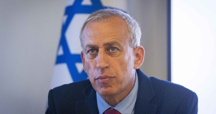 צילום: יונתן סינדל, פלאש 90 העלייה בתחלואת הקורונה בארצנו | פרופ׳ אש: ״422 נדבקים בקורונה ביממה האחרונה – לא יכול לומר שהאירוע בשליטה״