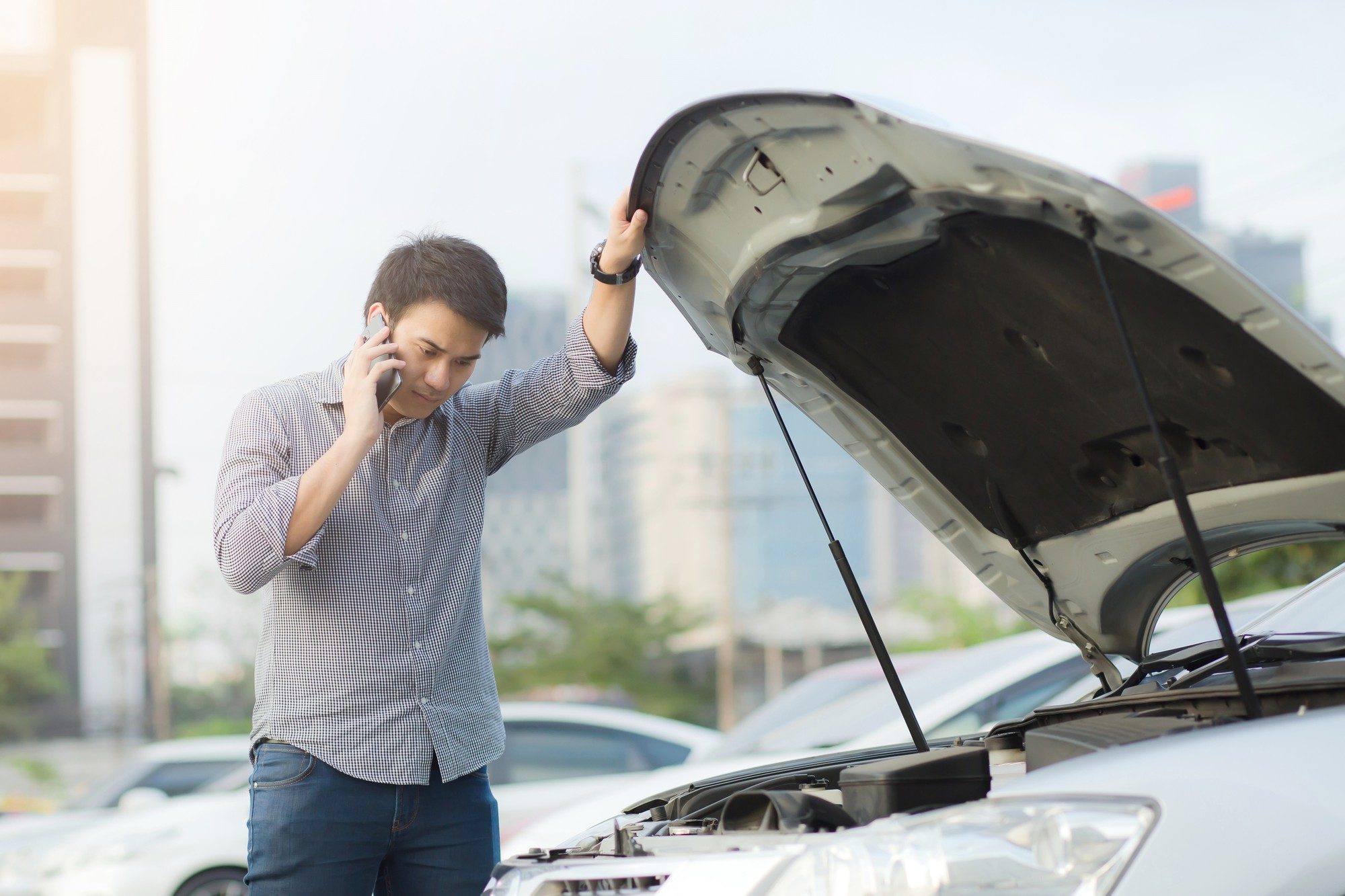 צילום: freepik נתקעתם ואתם צריכים שירות החלפת מצבר לרכב ? הגעתם למקום הנכון!
