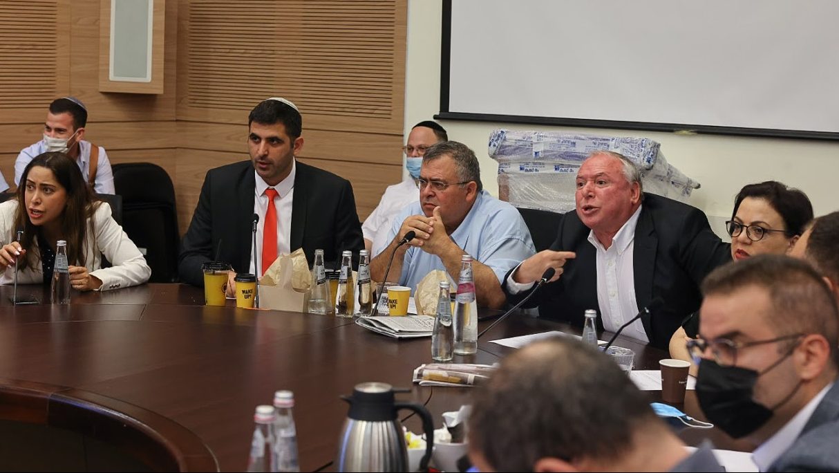 צילום: נעם מושקוביץ, דוברות הכנסת מפלה לקואליציה: חוק האזרחות נפל בוועדה המסדרת – ההכרעה תועבר למליאה