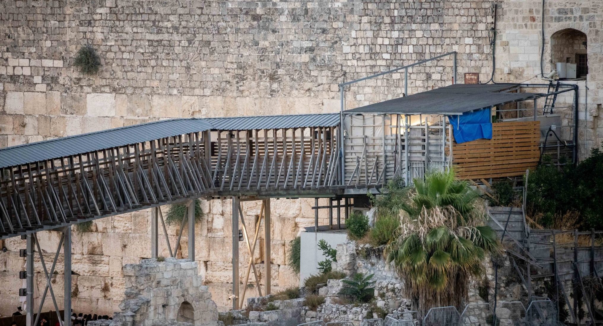 צילום: יונתן זינדל, פלאש 90 סכנת קריסת גשר המוגרבים | ח