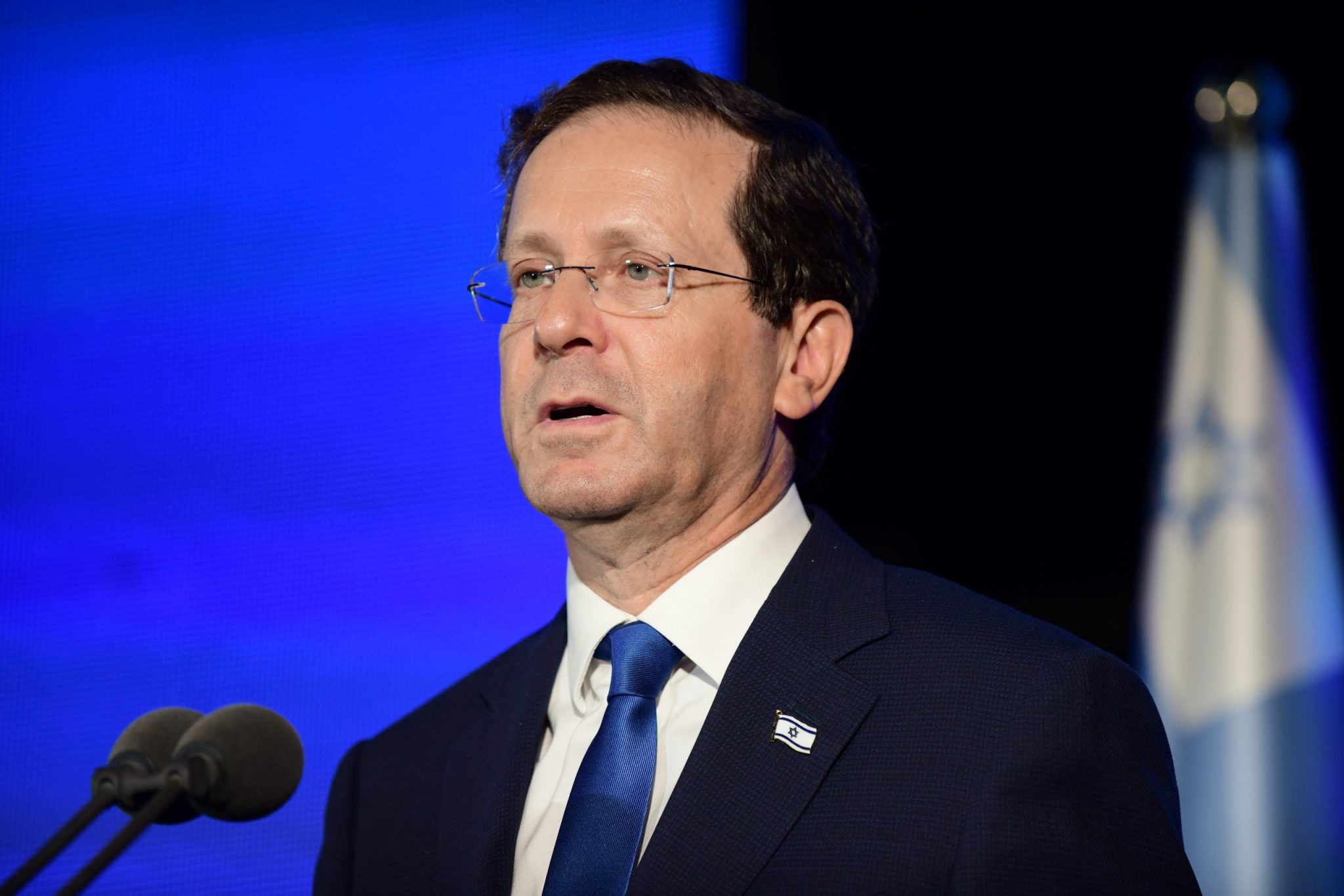 צילום: תומר ניוברג, פלאש90 ארדואן הודיע כי הנשיא הרצוג יבקר בטורקיה בתחילת החודש הבא
