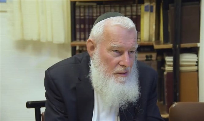 הלך לעולמו הרב יהושע צוקרמן. ח״כ סופר: