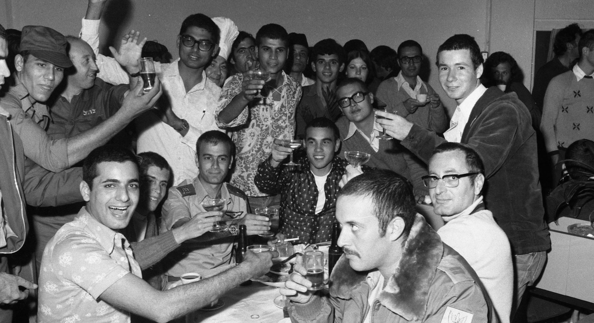 יום השנה ה-48 למלחמת יום הכיפורים: נחשף פרוטוקול מפגש השבויים שכינס אלוף פיקוד הדרום