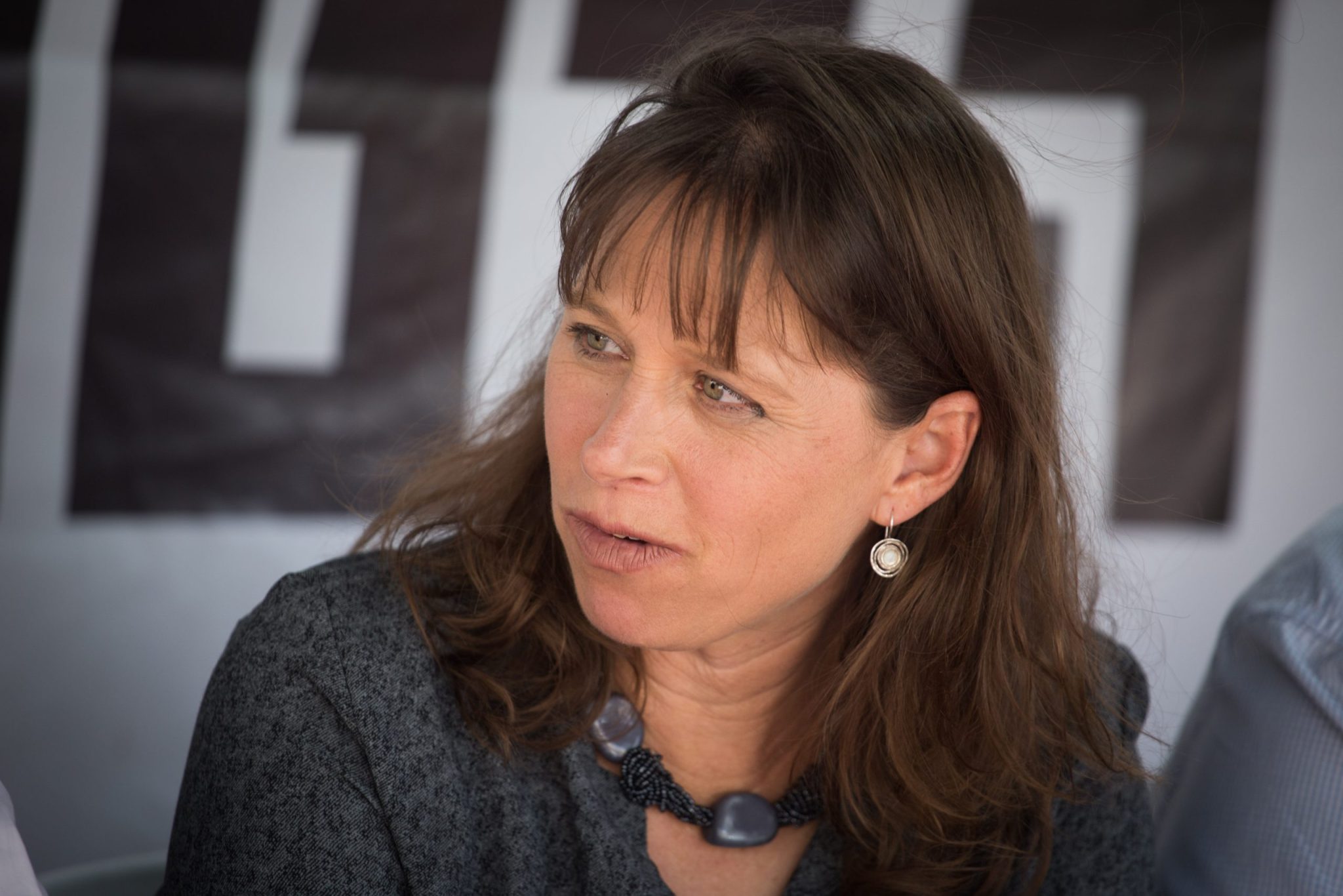 צילום: Hadas Mizrahi, widow of Baruch Mizrahi who was murdered in a terror attack, at a protest tent set up outside Israeli prime minister Netanyahu's residence in Jerusalem on November 5, 2017, demanding that funds be transferred for basic security needs in the communities as well as for bypass roads in Judea and Samaria. Photo by Hadas Parush/Flash90 *** Local Caption *** אבי נעים
הדס מזרחי
מאהל
התנחלות
כבישים
בית ראש הממשלה
רותי חסנו
יוסי דגן
מאהל
התנחלות
כבישים
בית ראש הממשלה אלמנתו של נצ