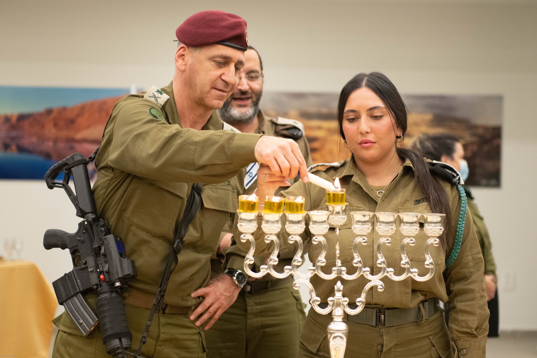 הרמטכ״ל כוכבי על צילום החיילות: ״רוצה לחזק אתכן. זהו מקרה פסול המהווה חרפה לכל אדם וחרפה כפולה, כאשר מדובר בקצין ומפקד״