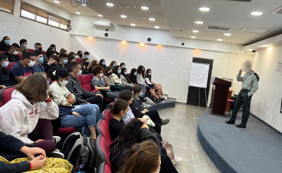 צילום: דובר צה בפעם הראשונה – החלו המיונים של אמ