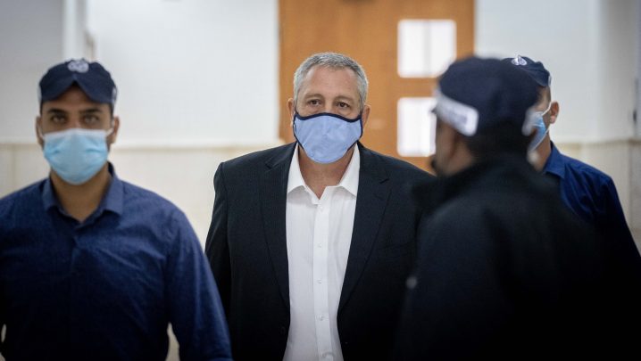 צילום: יונתן סינדל, פלאש 90 סביבת נתניהו:
