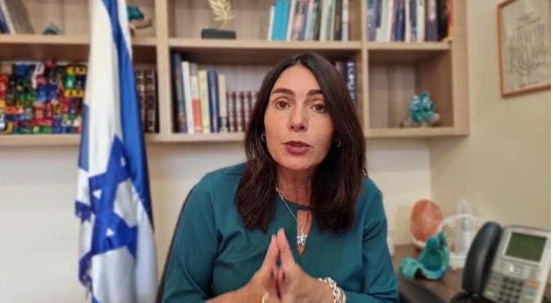 ח