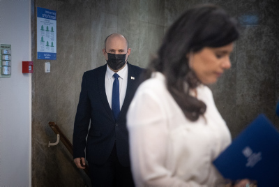 צילום: יונתן סינדל, פלאש 90 משרד הפנים דרש והפוסט המסית הוסר. סמוטריץ':