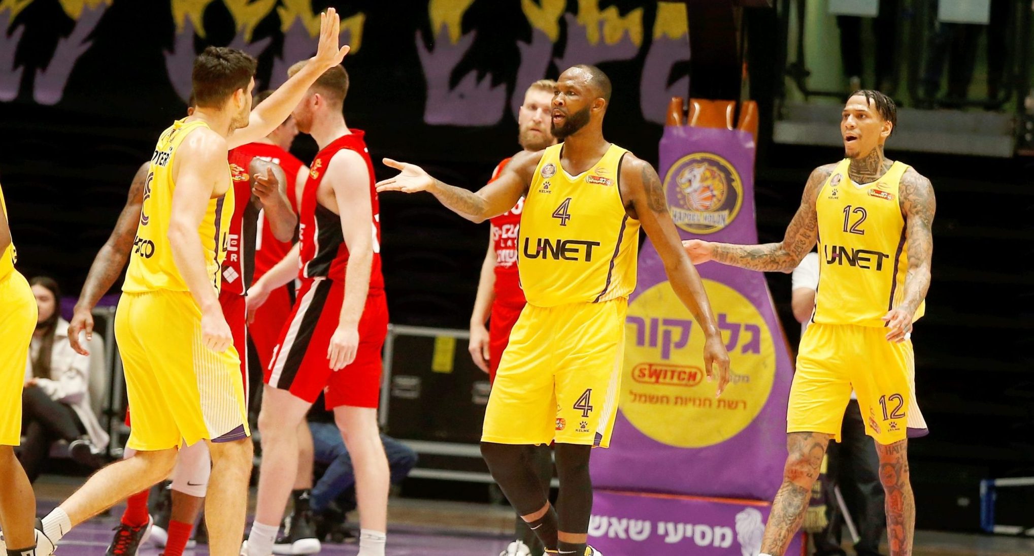 צילום: אלן שיבר, אתר מנהלת הליגה כדורסל: 70:87 להפועל חולון על הפועל חיפה, מגי עם 21 נק'
