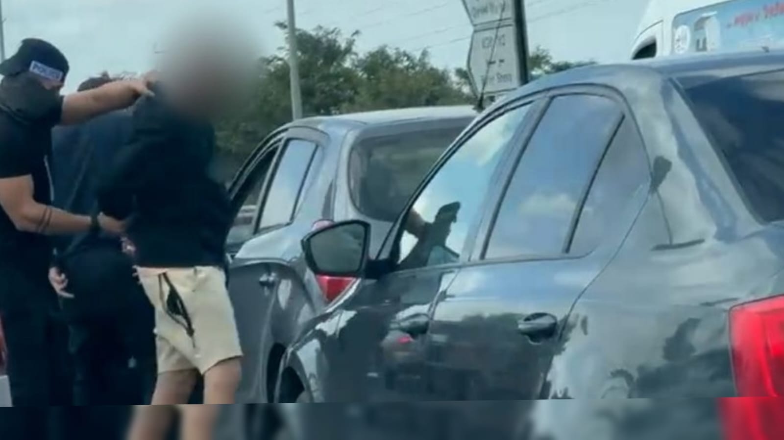 "על חם" | "פרצו לשטח הבית דרך חלון של חדר שינה, עקרו כספת שבתוכה יהלומים ותכשיטי זהב"